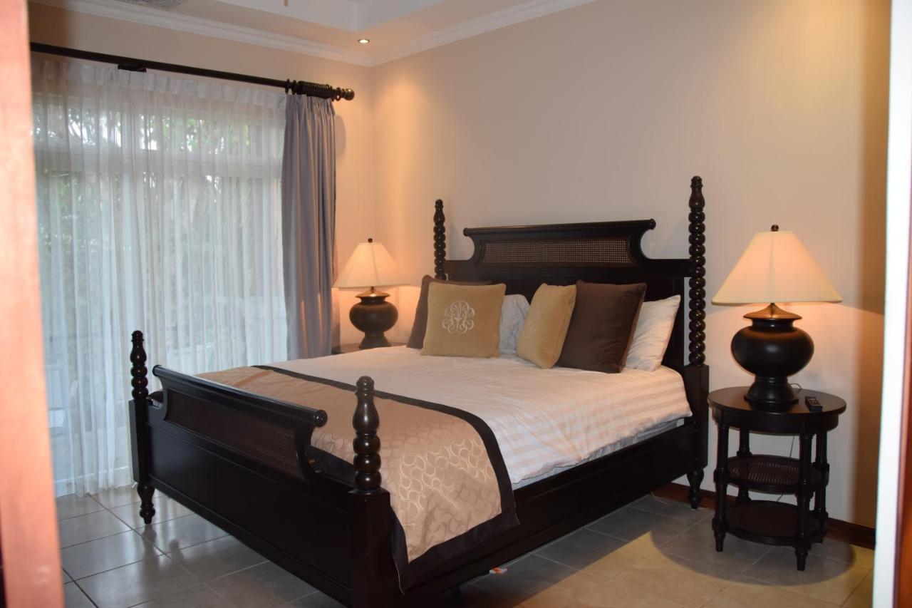 Palm Coast Luxury Rentals Esterillos Este Luaran gambar